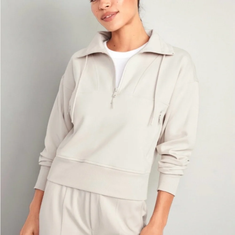 Old navy dynamic fleece half-Zip Pullover - Picture 4 of 4